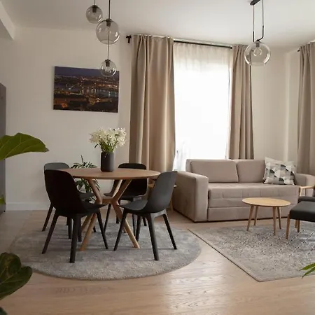 Waterfront Sunshine *