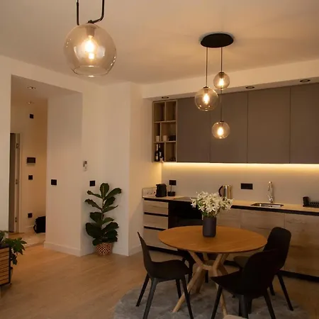 Waterfront Sunshine * Belgrado