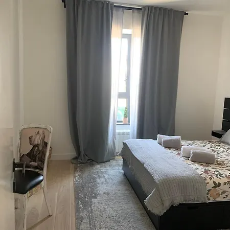 Waterfront Sunshine *